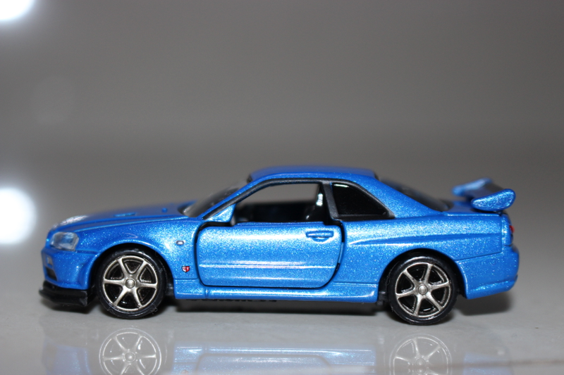 Illustration for article titled Land Of The Rising Sun Monday - Skyline GTR-R34 V-Spec II Nür